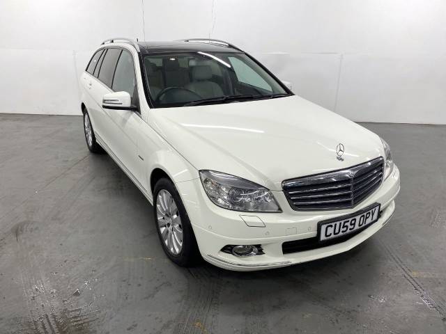 Mercedes-Benz C Class 2.1 C250 CGI BlueEFFICIENCY Elegance 5dr Auto Estate Diesel White