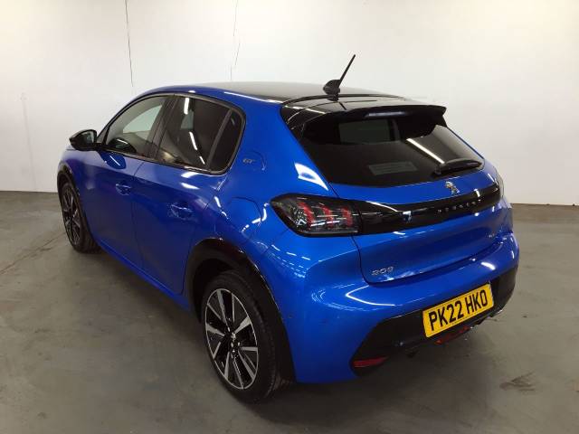 2022 Peugeot 208 1.2 PureTech 100 GT 5dr