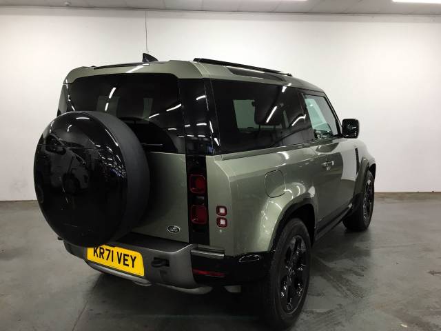2021 Land Rover Defender 3.0 D250 X-Dynamic HSE 90 3dr Auto