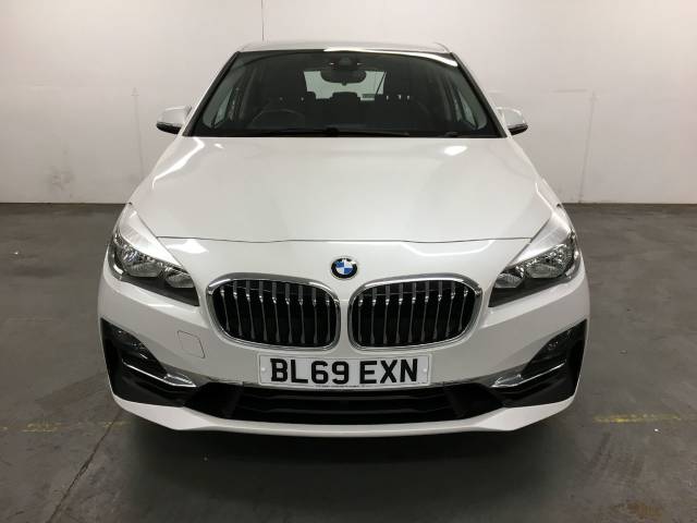 2019 BMW 2 Series 2.0 220i Luxury 5dr DCT