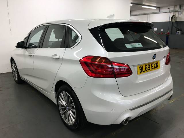 2019 BMW 2 Series 2.0 220i Luxury 5dr DCT