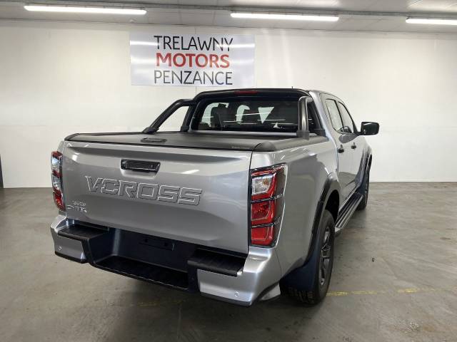 2025 Isuzu D-max 1.9 V-cross
