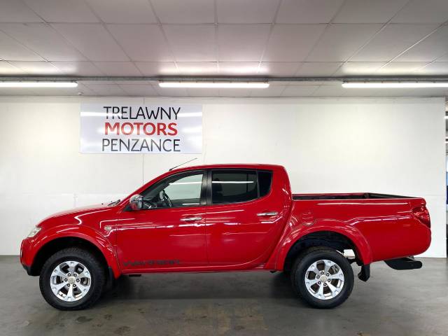 2011 Mitsubishi L200 2.5 D/Cab DI-D Warrior II 4WD 176Bhp [2010]