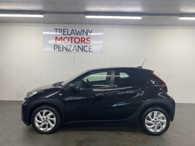 2022 Toyota Aygo X 1.0 VVT-i Pure 5dr